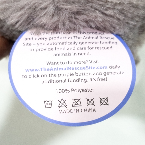 Animal Rescue Site Bunny Pet Slippers - Picture 4 of 4